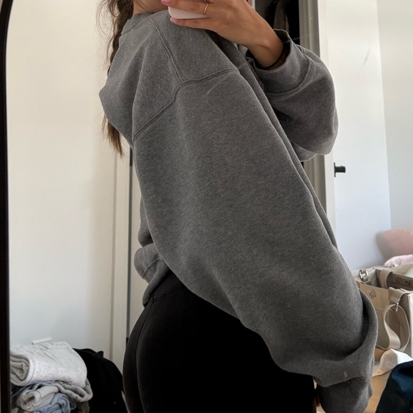 Aritzia Gray Crew Neck Sweater - Picture 3 of 3